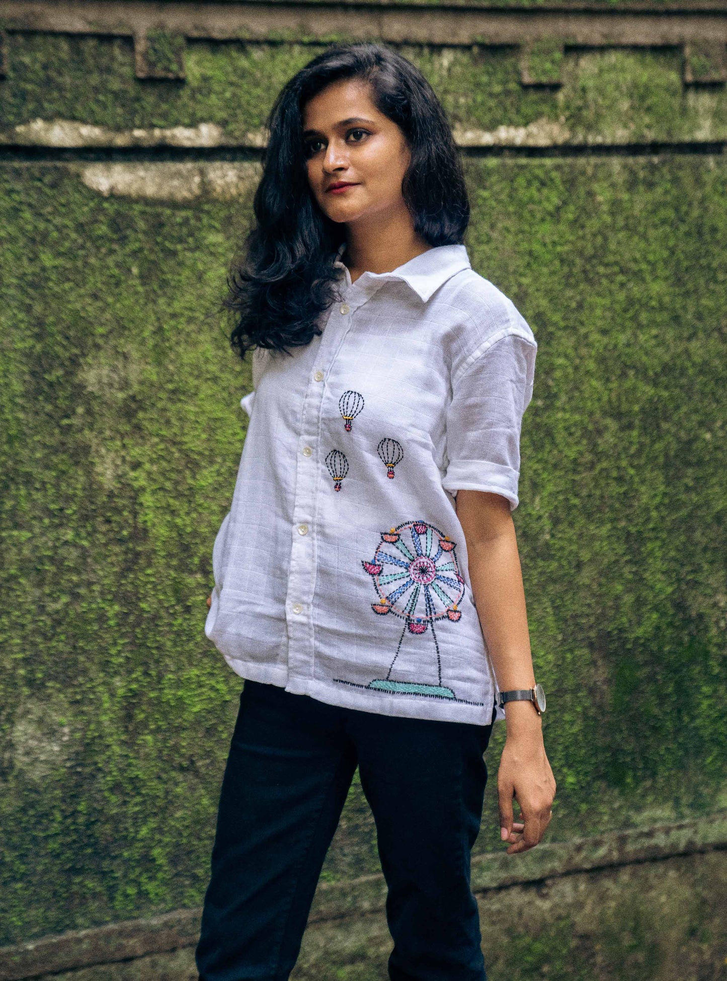 White Hand Embroidered Ferris Wheel Motif Shirt